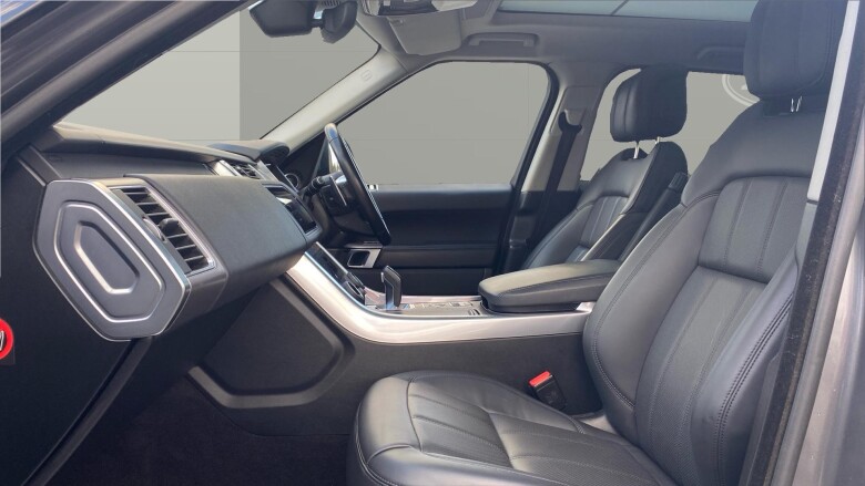 Land Rover Range Rover Sport 2.0 P400e HSE 5dr Auto Estate